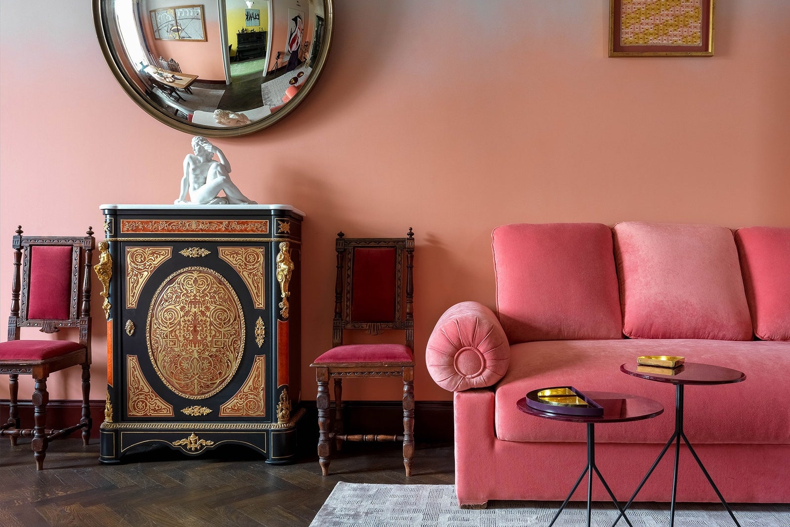 Розовый цвет в дизайне интерьера: сочетание цветов, идеи оформления, 50+ реальных фото